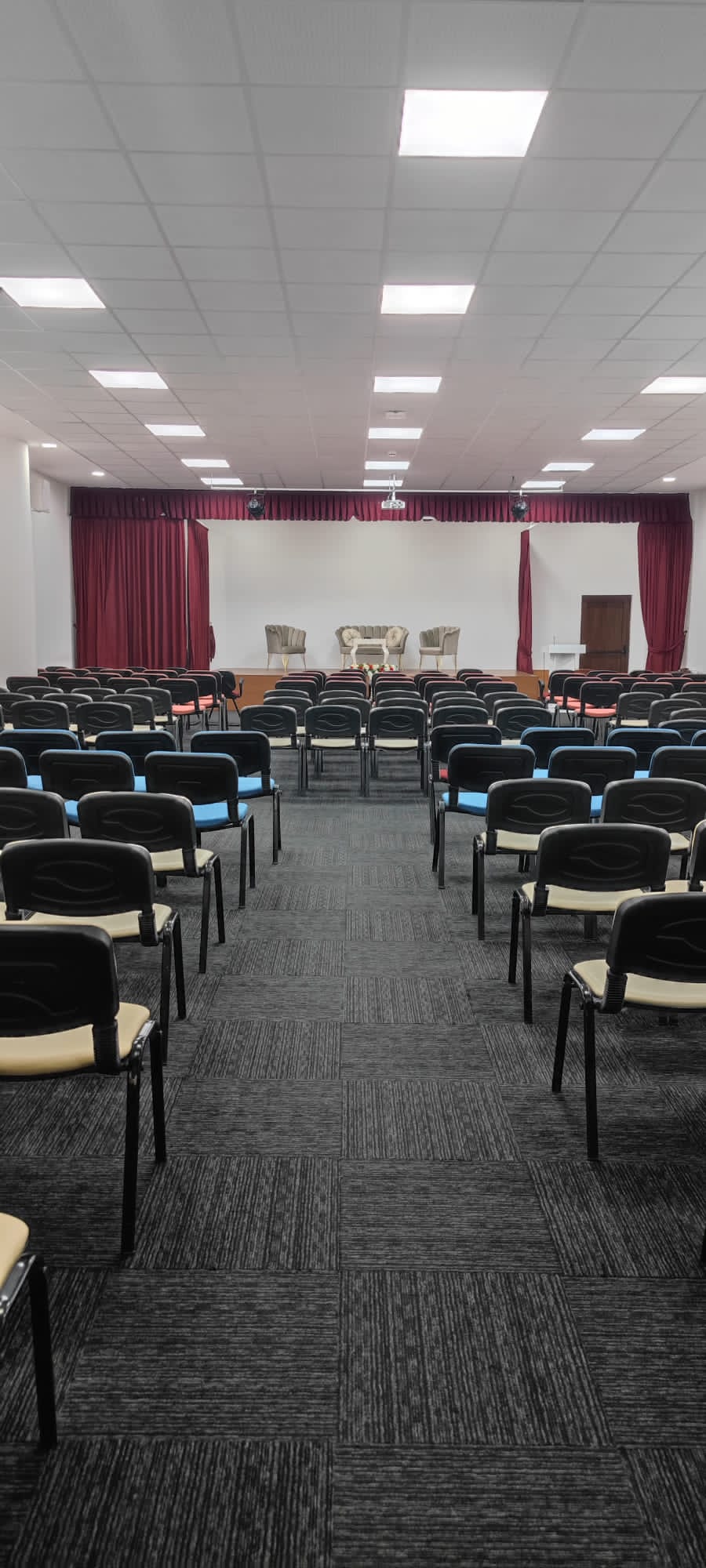 Ravza Akademi Konferans Salonu
